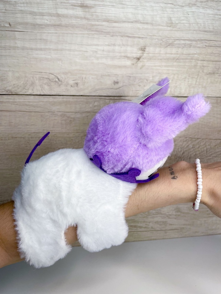 Brazalete peluche kuromi