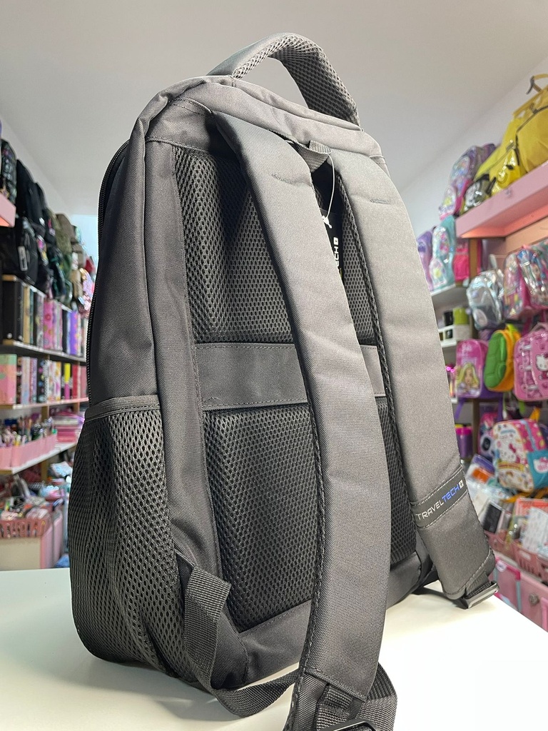 Mochila traveltech 18"