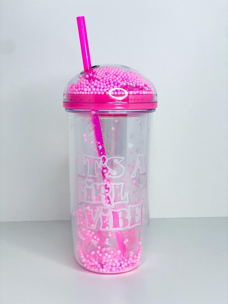 Vaso con pelotitas rosas it's a girl vibe