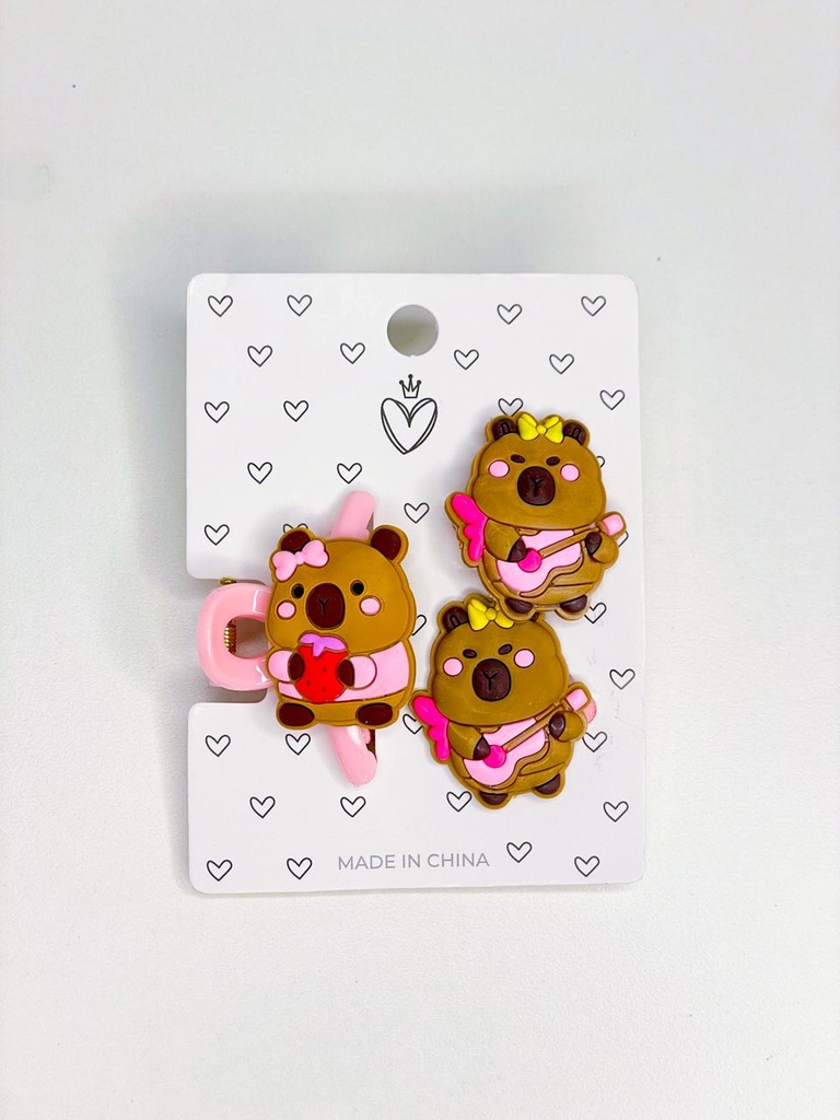 Set colitas de pelo + broche capybara