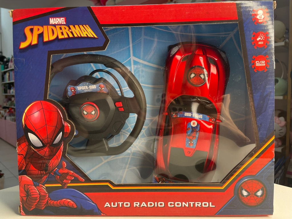 Auto con control spiderman