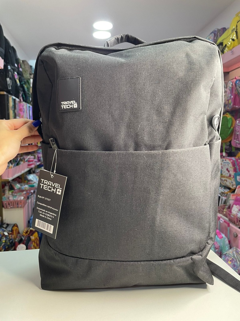 Mochila traveltech 18"