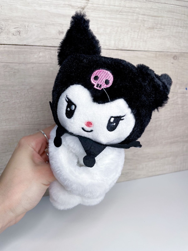 Brazalete peluche kuromi